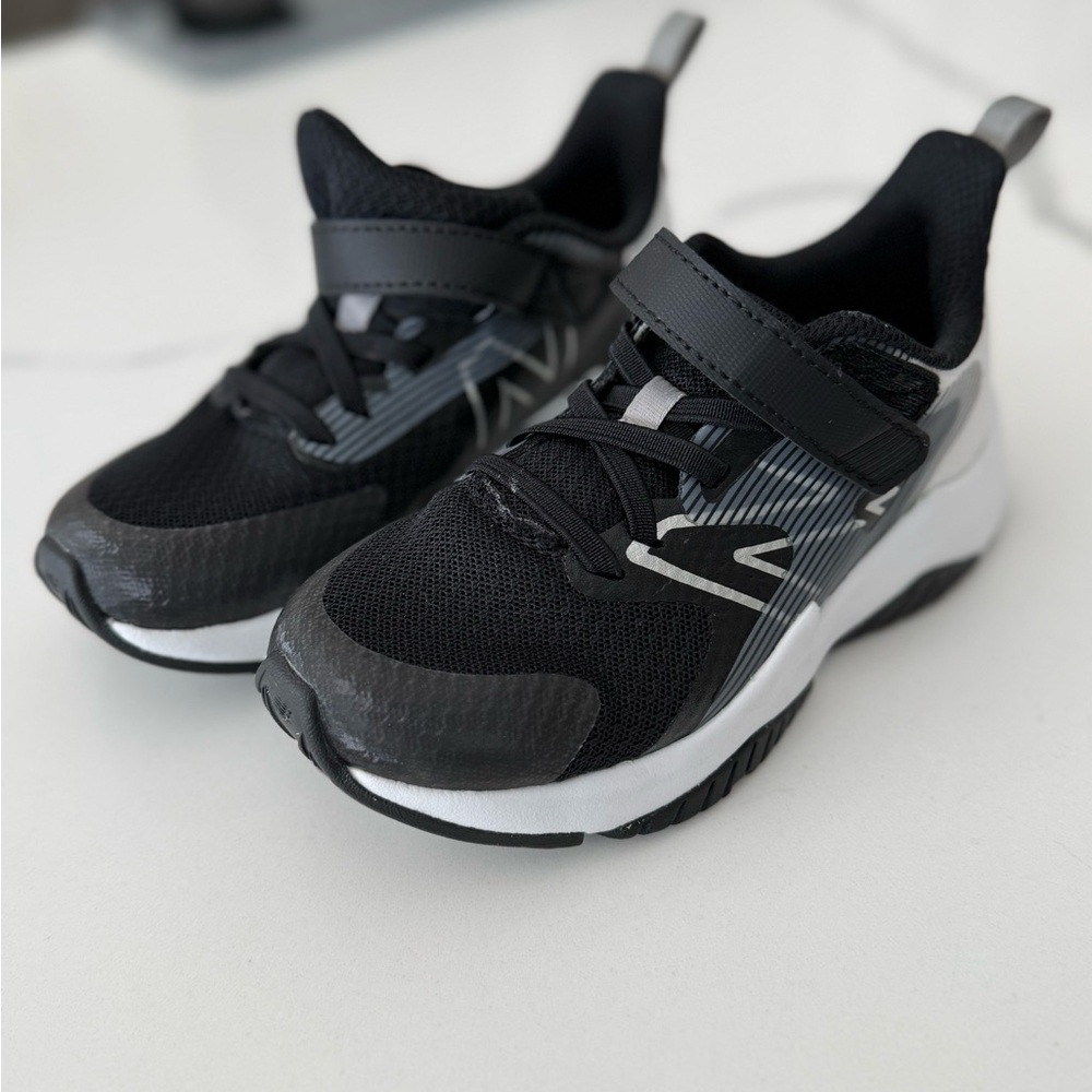 Kids New Balance-Rave Run v2 Sneaker